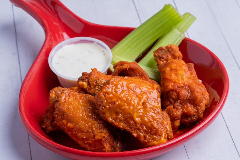 Crispy chicken wings